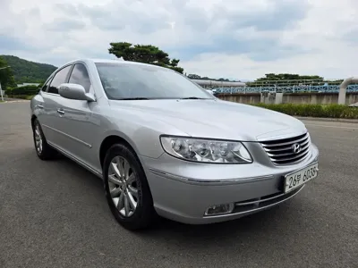 Hyundai Grandeur 2010, 131567 км, за 1962.72 USD