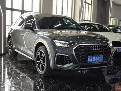 Audi Q5L 2022, 62000 км, за 22603.53 USD