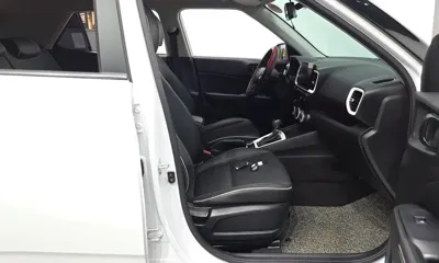 Hyundai Venue 2023, 26230 км, за 15798.53 USD - фото 26