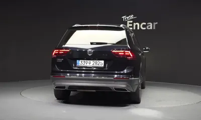 Volkswagen Tiguan 2020, 79286 км, за 14246.69 USD