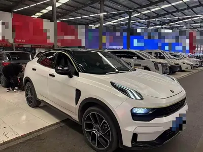 Lynk & Co 05 2021, 39000 км, за 12065.69 USD