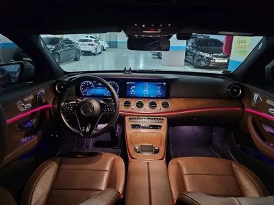 Mercedes-Benz E-Class 2021, 39033 км, за 26710.11 USD - фото 7