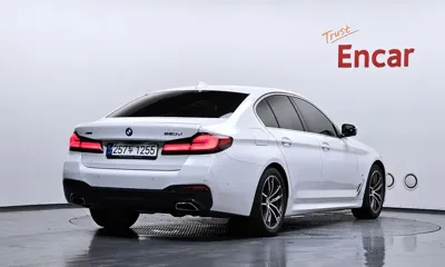 BMW 5-Series 2023, 123032 км, за 24097.73 USD