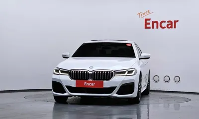 BMW 5-Series 2023, 123032 км, за 24097.73 USD