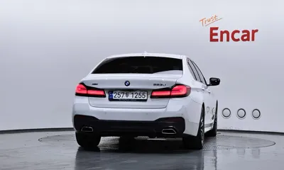 BMW 5-Series 2023, 123032 км, за 24097.73 USD