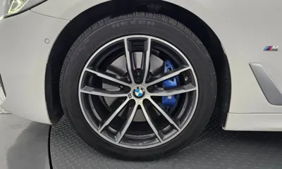 BMW 5-Series 2023, 123032 км, за 24097.73 USD