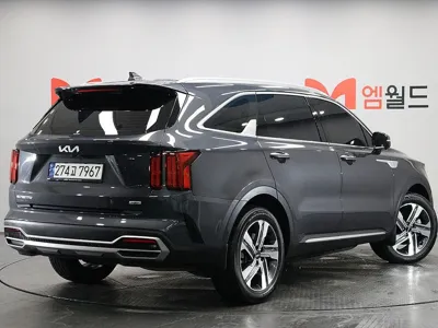 Kia Sorento 2023, 50528 км, за 22963.85 USD