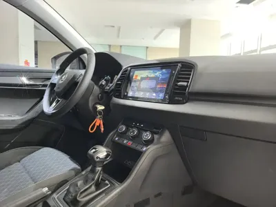 Skoda Karoq 2019, 43000 км, за 6395.57 USD - фото 12