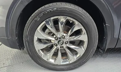 Kia Sorento 2018, 111033 км, за 10245.91 USD