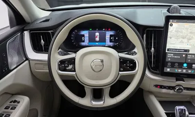 Volvo XC60 2026, 18803 км, за 40632.8 USD - фото 12