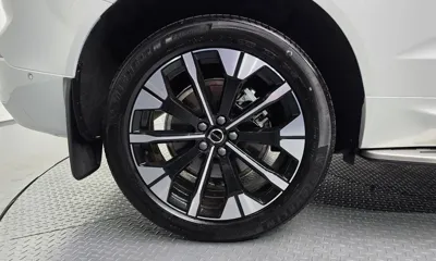 Volvo XC60 2026, 18803 км, за 40632.8 USD - фото 21