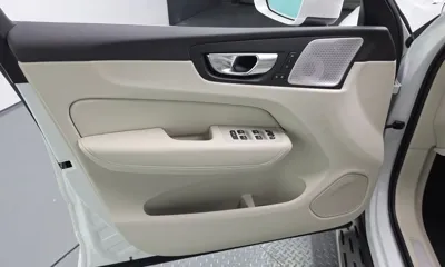 Volvo XC60 2026, 18803 км, за 40632.8 USD - фото 24