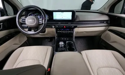Kia Canival 2023, 65328 км, за 18051.73 USD - фото 7