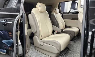 Kia Canival 2023, 65328 км, за 18051.73 USD - фото 12