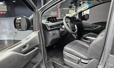 Hyundai Staria 2025, 16405 км, за 17876.87 USD - фото 10