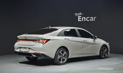 Hyundai Avante 2022, 25699 км, за 19495.54 USD