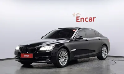 BMW 7-Series · 2013 год