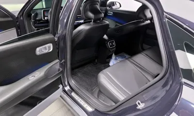 Hyundai Ioniq6 2023, 39651 км, за 24372.04 USD - фото 11