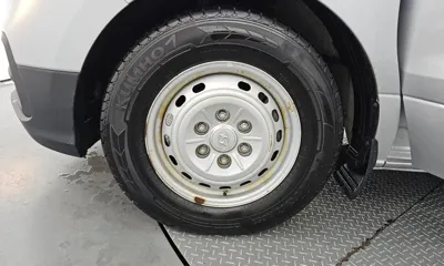 Hyundai Starex 2019, 78336 км, за 9327.37 USD