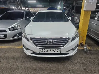 Hyundai Sonata 2017, 88627 км, за 6411.96 USD
