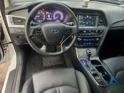 Hyundai Sonata 2017, 88627 км, за 6411.96 USD - фото 7