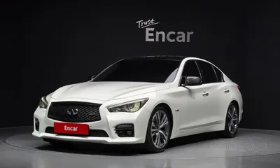 Infiniti Q50 · 2015 год