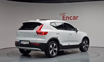 Volvo XC40 2023, 15967 км, за 24052.52 USD