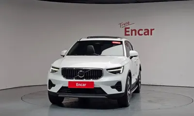 Volvo XC40 2023, 15967 км, за 24052.52 USD