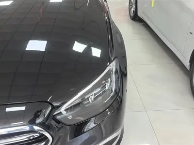 Mercedes-Benz E-Class 2022, 92200 км, за 41139.49 USD