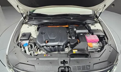 Hyundai Grandeur 2023, 82059 км, за 19516.02 USD - фото 6