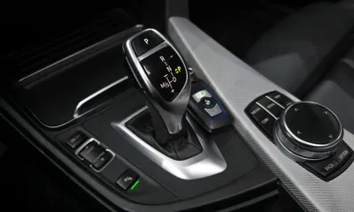 BMW 3-Series 2017, 113198 км, за 11376.19 USD - фото 9
