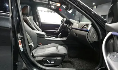 BMW 3-Series 2017, 113198 км, за 11376.19 USD - фото 11