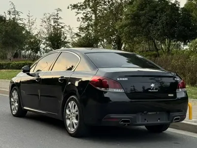 Peugeot 508 2015, 130000 км, за 2898.71 USD