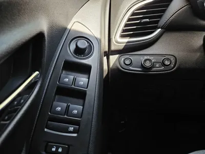 ChevroletGMDaewoo Trax 2017, 89652 км, за 4923.2 USD - фото 16