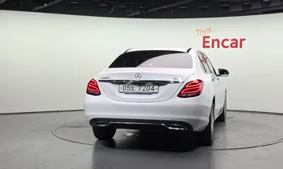 Mercedes-Benz C-Class 2018, 110741 км, за 10966.43 USD