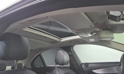 Mercedes-Benz C-Class 2018, 110741 км, за 10966.43 USD - фото 15