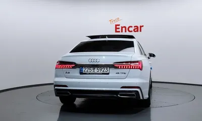 Audi A6 2021, 51432 км, за 18720.43 USD