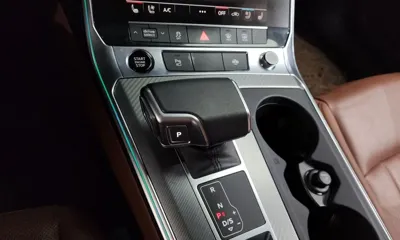 Audi A6 2021, 51432 км, за 18720.43 USD - фото 9