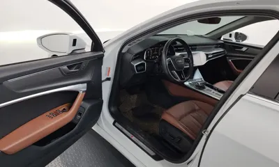 Audi A6 2021, 51432 км, за 18720.43 USD - фото 10