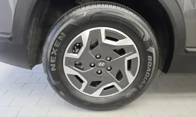 Hyundai Santafe 2023, 30943 км, за 20179.71 USD
