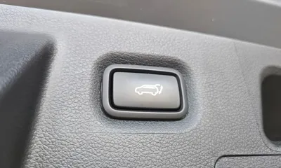 Hyundai Santafe 2023, 30943 км, за 20179.71 USD - фото 29