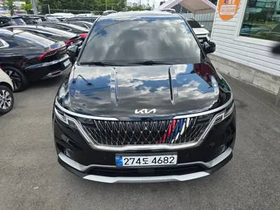 Kia Canival 2023, 65921 км, за 16279.38 USD