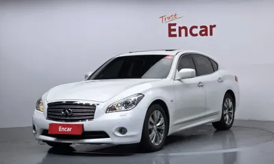 Infiniti M · 2011 год