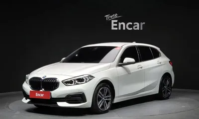 BMW 1-Series · 2022 год
