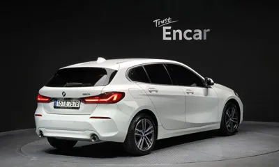 BMW 1-Series 2022, 76181 км, за 13856.37 USD