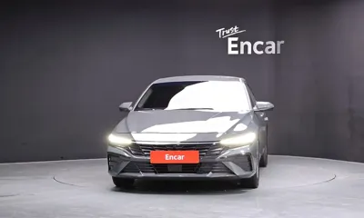 Hyundai Avante 2025, 15455 км, за 15622.95 USD