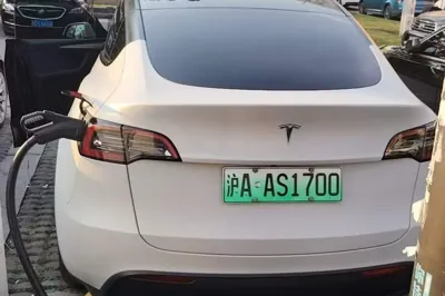 Tesla Model Y 2022, 29800 км, за 27165 USD - фото 11