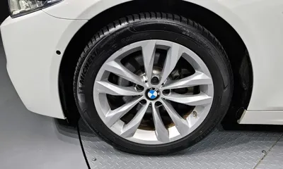 BMW 5-Series 2016, 82860 км, за 10726.12 USD