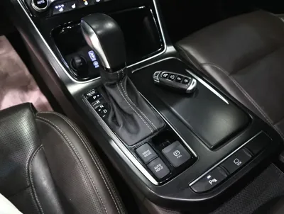 Hyundai Grandeur 2019, 120133 км, за 8205.33 USD - фото 14