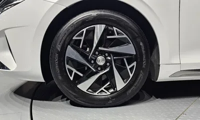Hyundai Grandeur 2022, 73441 км, за 16187.64 USD